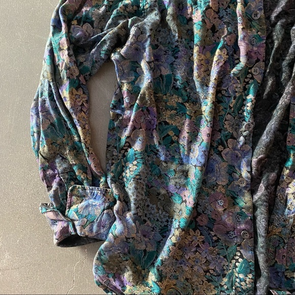 floral italian button up - Picture 2 of 3